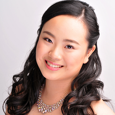 Shiori Kuwahara Photo 1